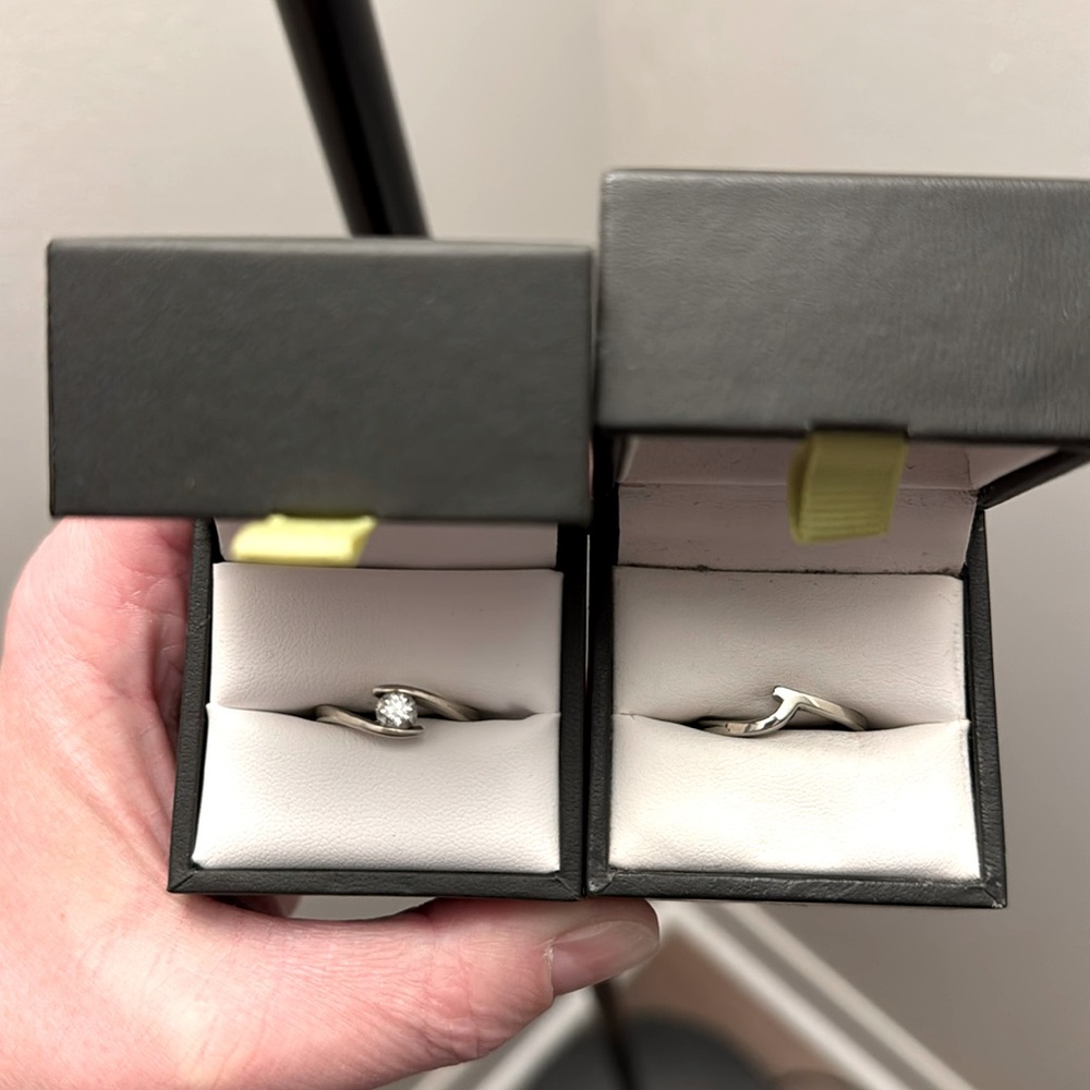 Diamond engagement and wedding band combo